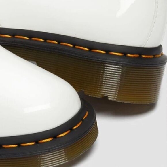 DR. MARTENS White Smooth Derby's Leather Lace-Up Shoes NWT - Picture 11 of 12